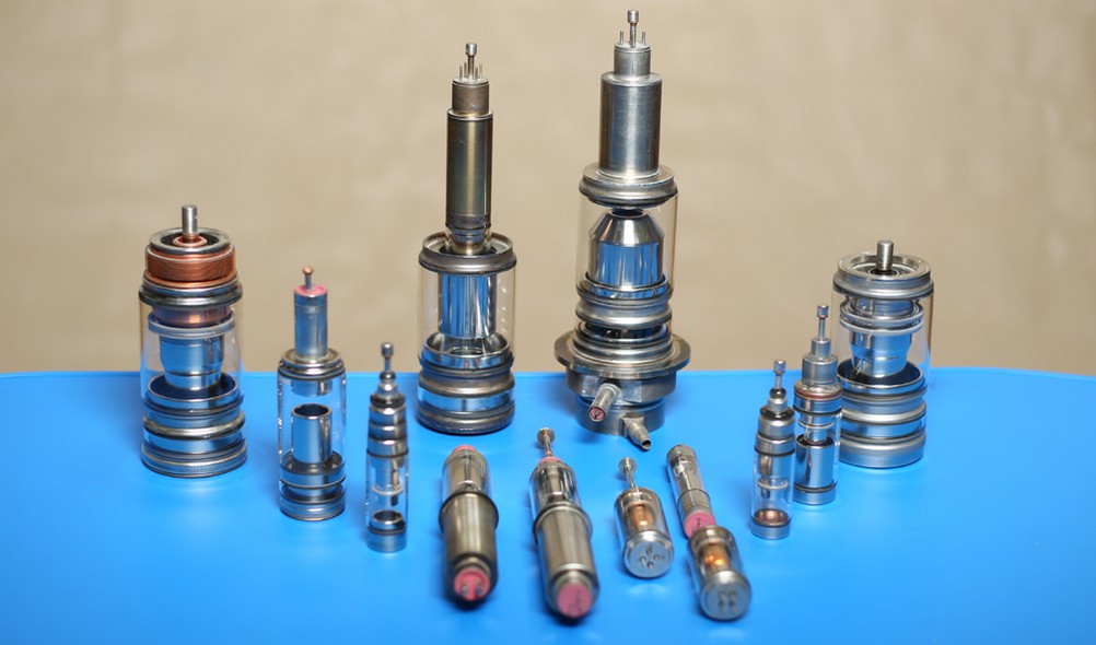 Electrovacuum devices